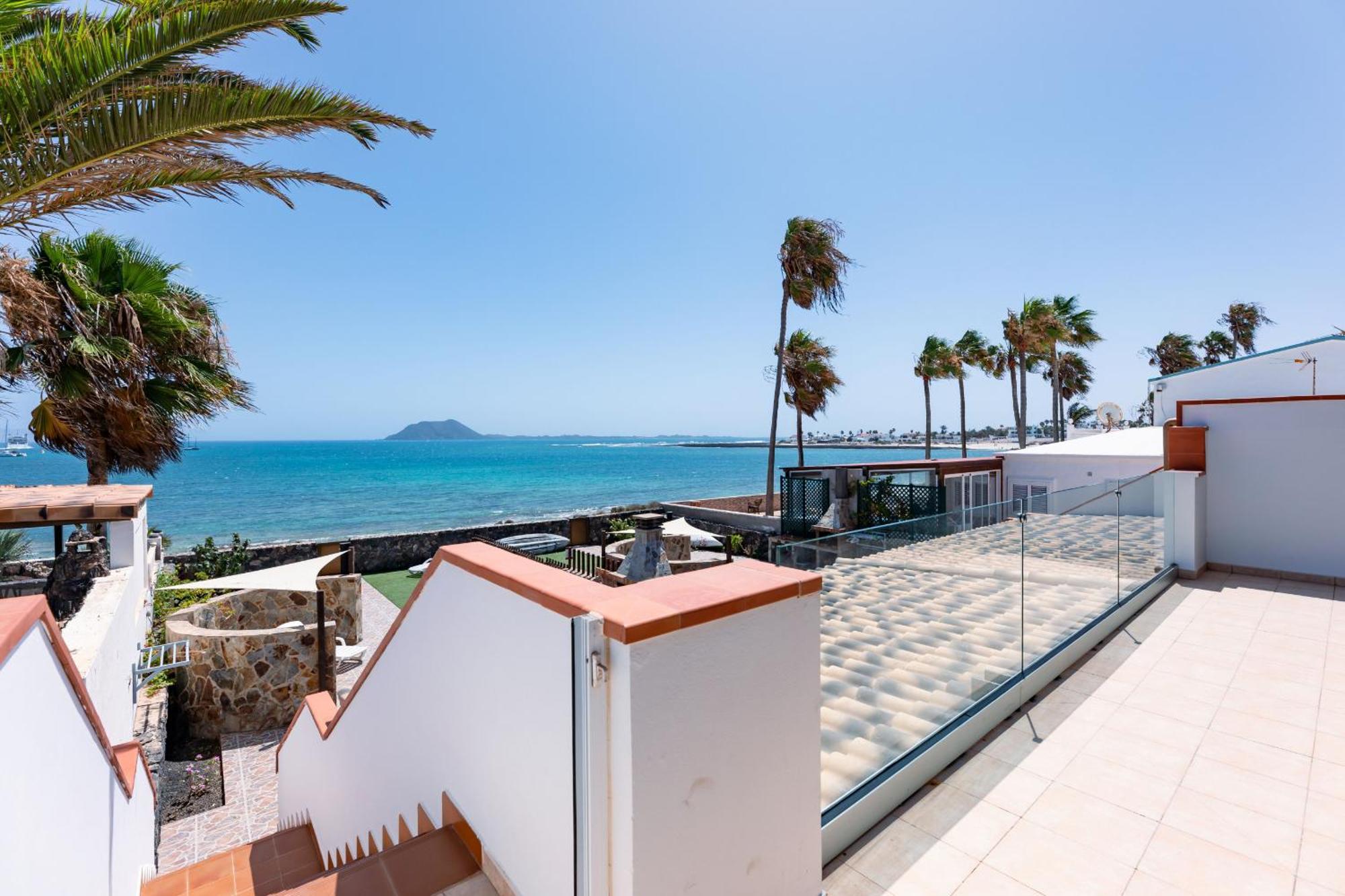 Villa Marina I Beachfront Corralejo By Holidays Home Exteriör bild